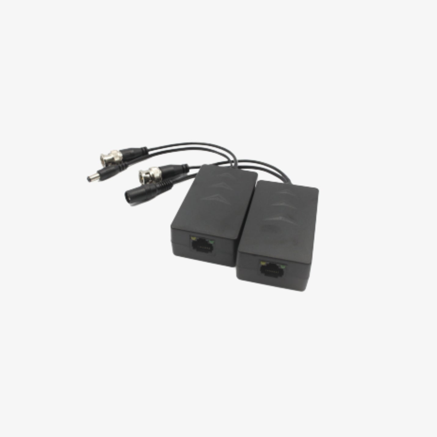 Dahua PFM801-4MP კომპაქტური პასიური ვიდეო ბალუნი, რომელიც ერთ UTP (CAT-5E/6) კაბელზე ერთდროულად გადასცემს მაღალი ხარისხის HDCVI ვიდეო სიგნალს (720P-დან 4MP-მდე) და DC12V ენერგიას, უზრუნველყოფს მდგრადობას გადატვირთვებისა და ანტიმშფოთის წინააღმდეგ და იდეალურია საიმედო ვიდეოსამეთვალყურეო სისტემებისთვის. | Dahua PFM801-4MP compact passive video balun enabling simultaneous transmission of high-quality HDCVI video (from 720P to 4MP) and DC12V power over a single UTP (CAT-5E/6) cable, with strong surge and interfe